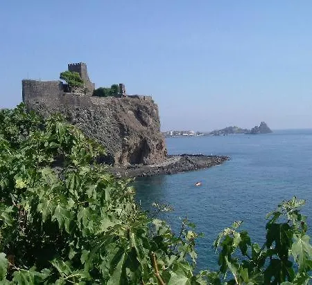 Ursino Castle Terrace Apartment *